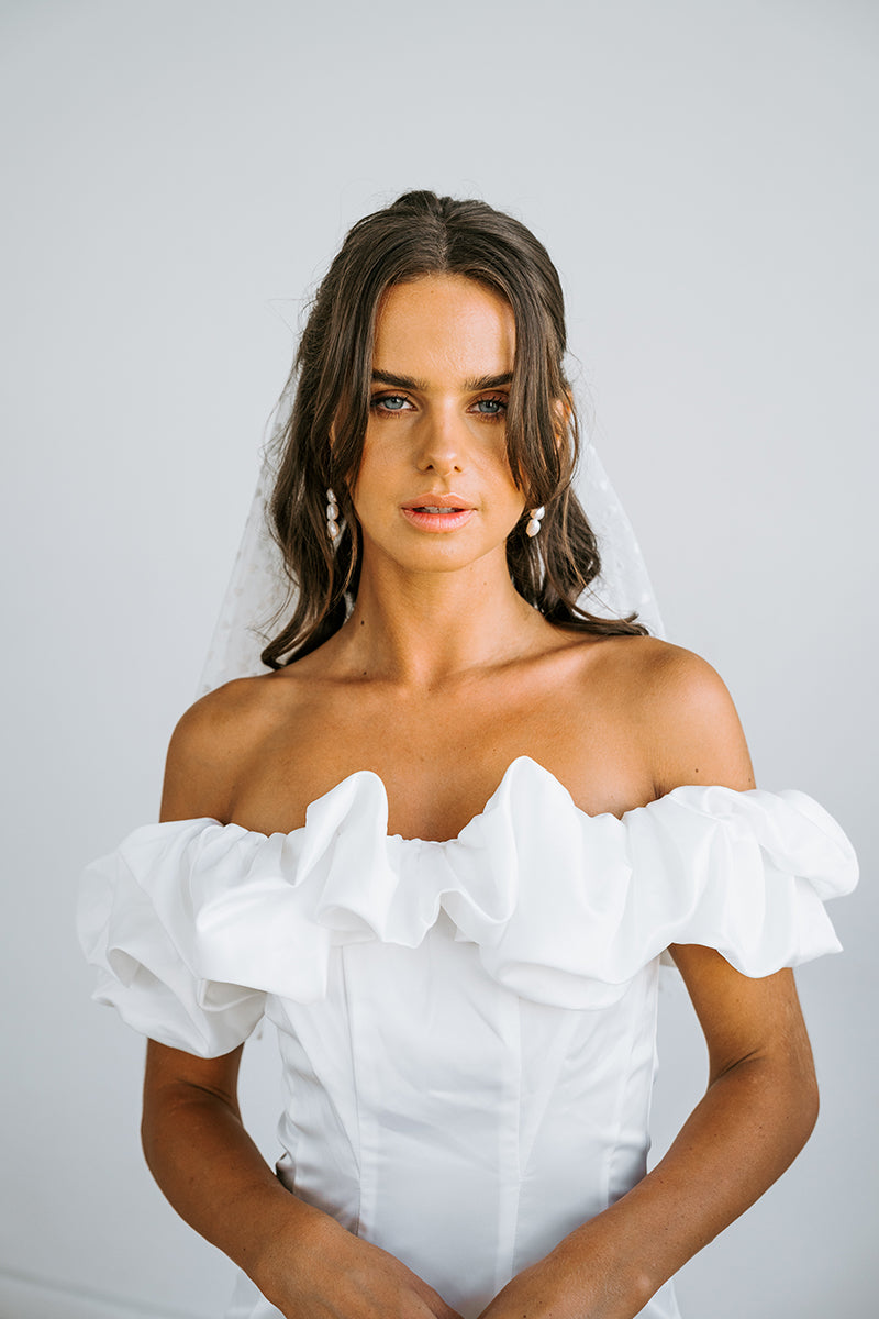 White Hearts Midi Veil